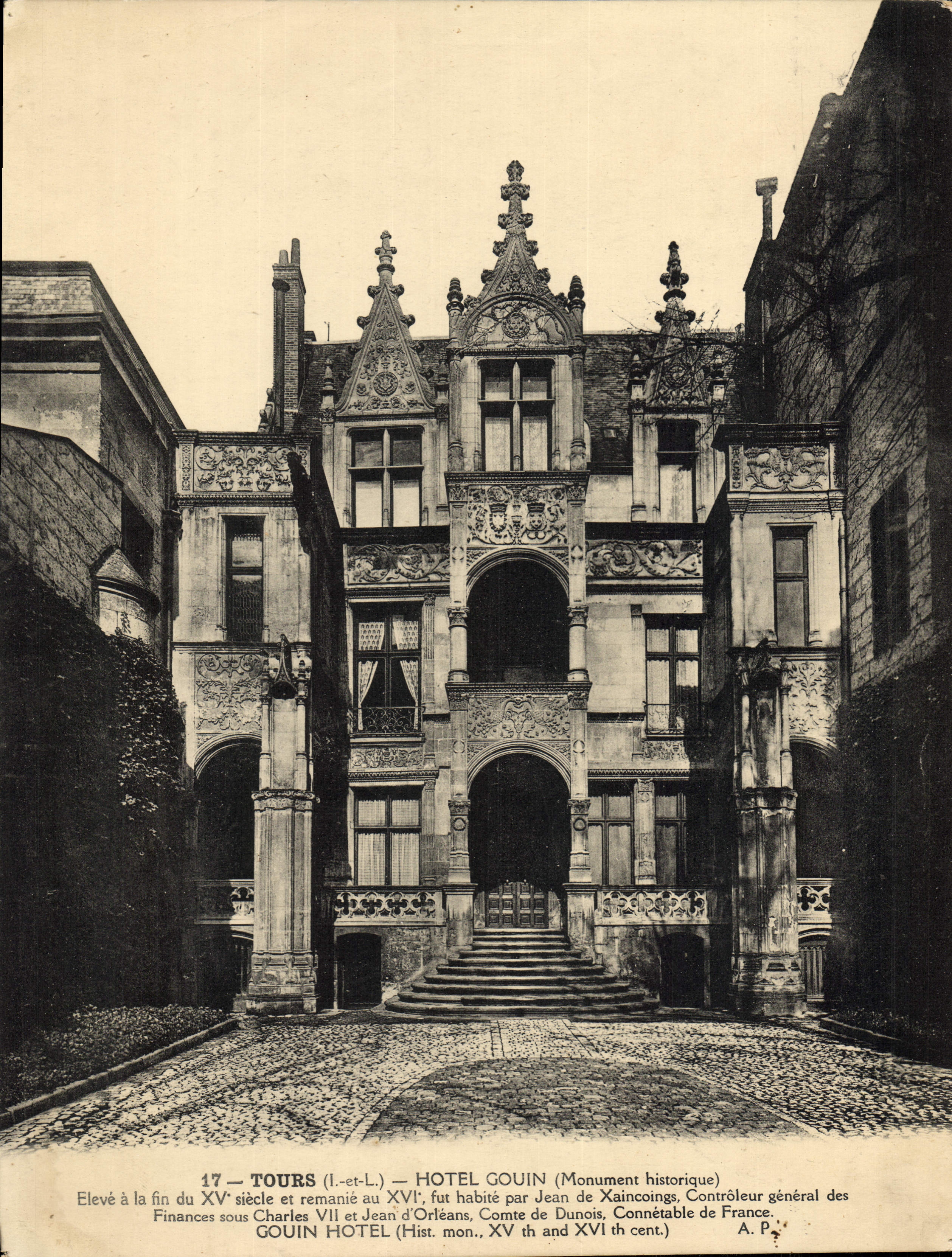 Tours (Loire-et-Cher) — Hôtel Gouin (Monument historique) — A.P. n°17