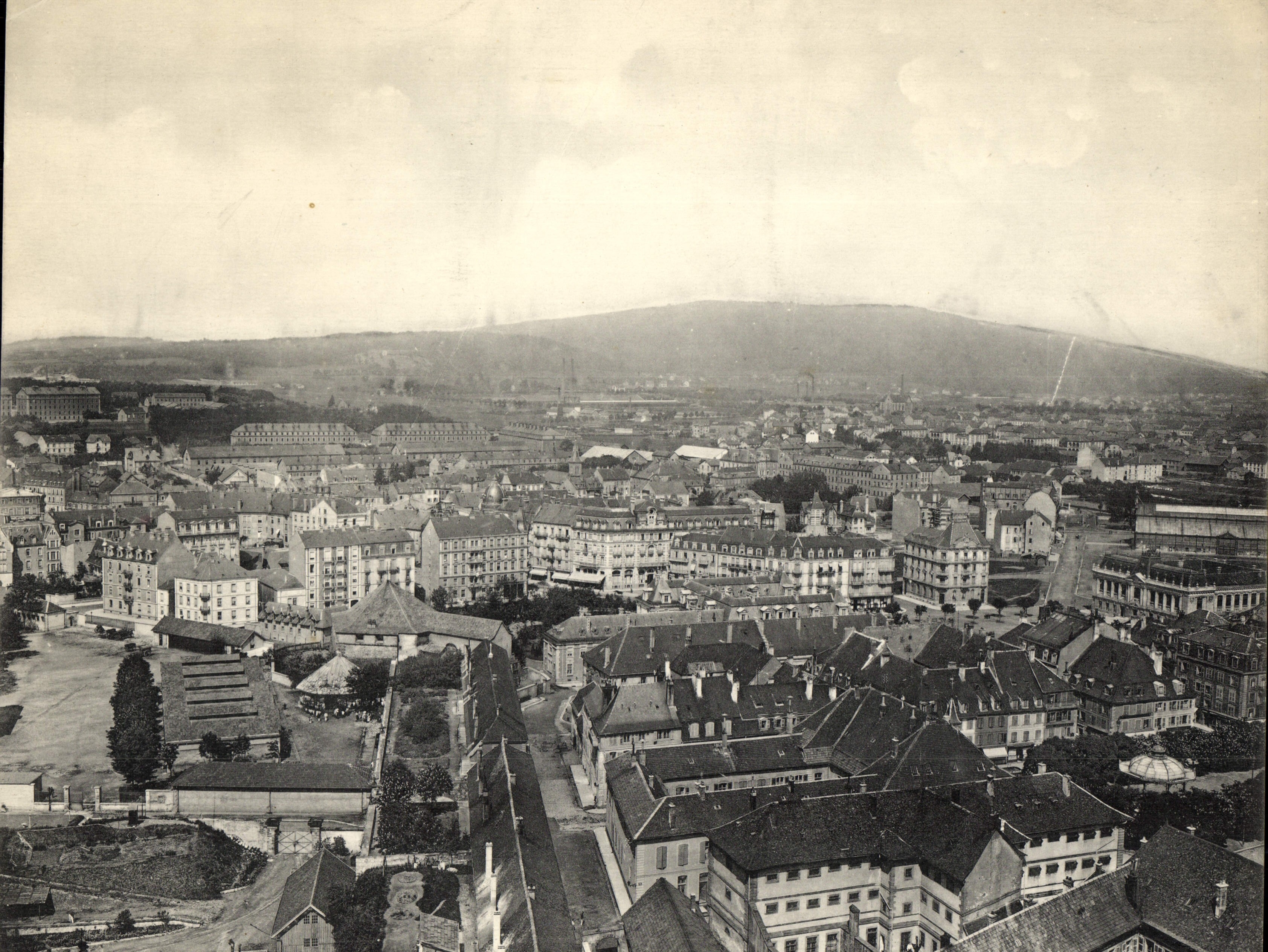 Belfort — Vue Panoramique — Édition Spéciale des Galeries Modernes - Photographie A. Drouin