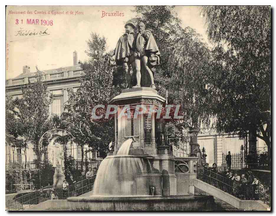 CPA Grand Format Bruxelles Monument Des Comtes d'Egmont Et De Horn Enfants 18 * 14 cm