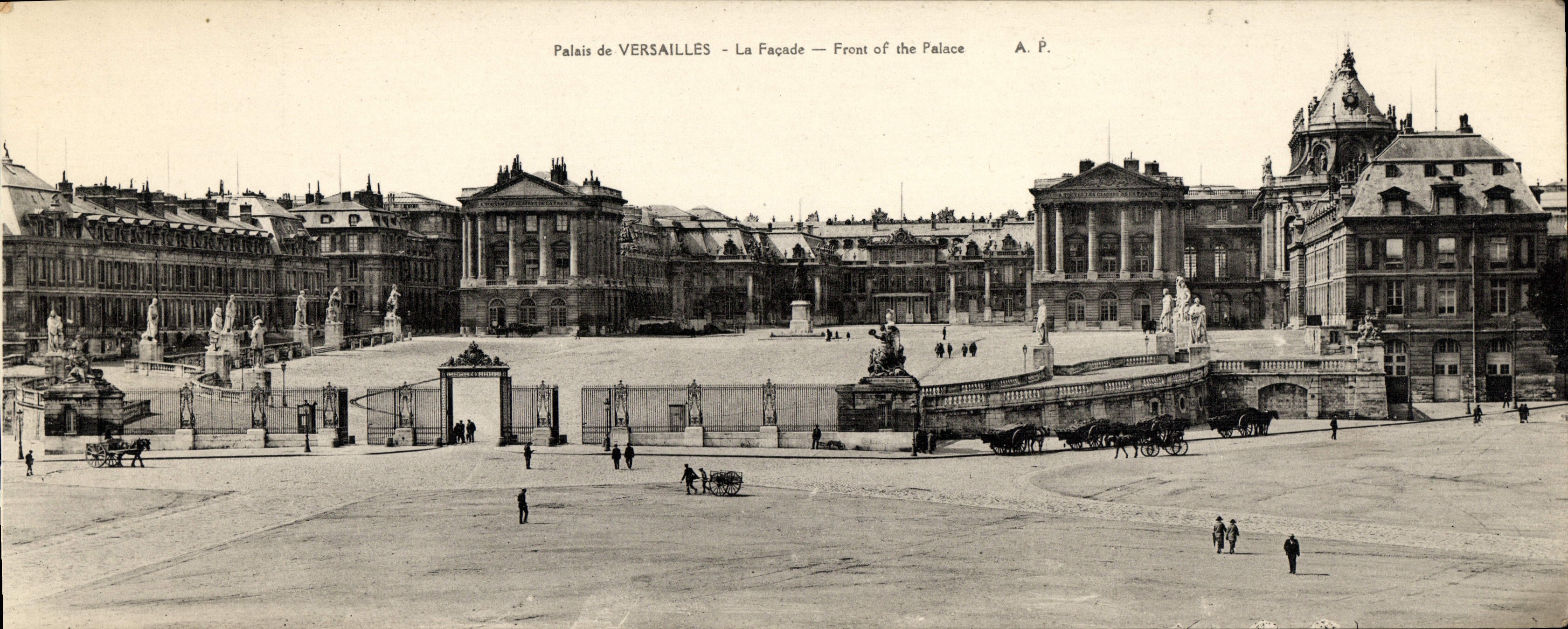 Palais de VERSAILLES — Die Fassade — Front des Palastes — A.P.