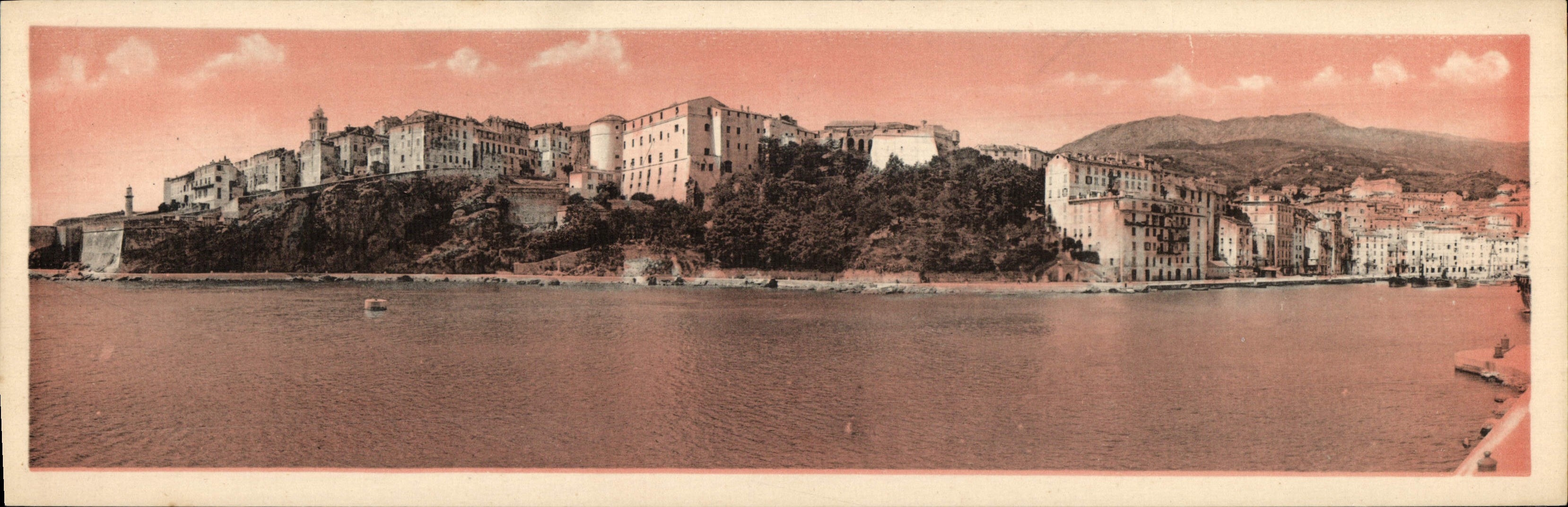 La Côte d'Azur — La Vieille Porte et la Haute Ville — Édition L. Caldari, Ajaccio