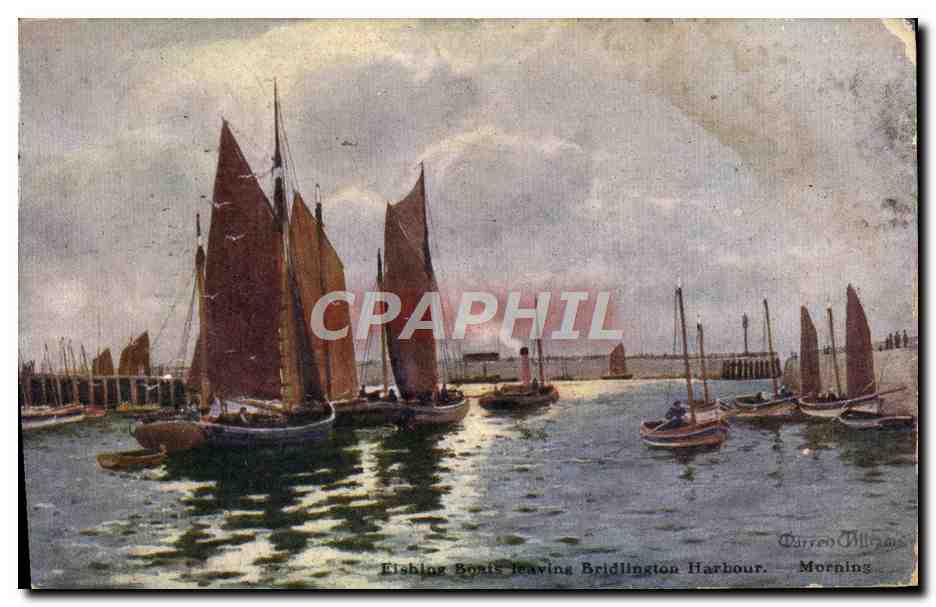 Fishing Boats leaving Bridlington Harbour — Morning — Curved Millam