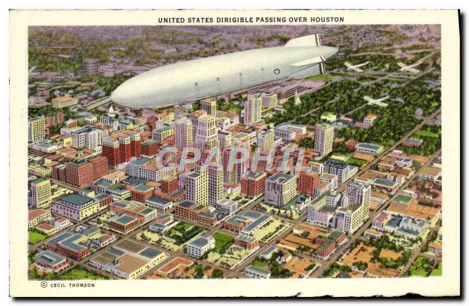 CPA United States Dirigible Passing Over Houston Drigeable Zepplein