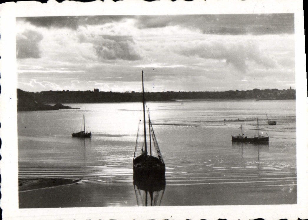 Crépuscule sur l'avant-port — CPAPHIL - Anverso