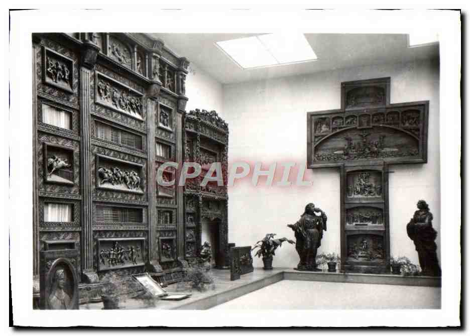 Cancale (Ille-et-Vilaine) — Exposition des Bois Sculptés — Intérieur de la Galerie d'Exposition