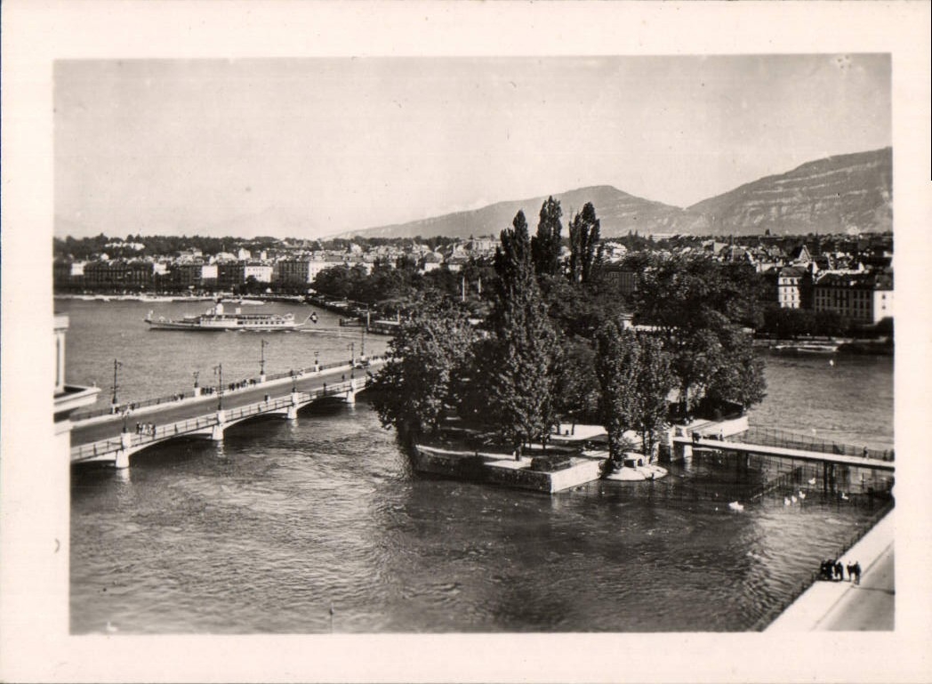 CPM Geneve L'Ile Rousseau et la Pont