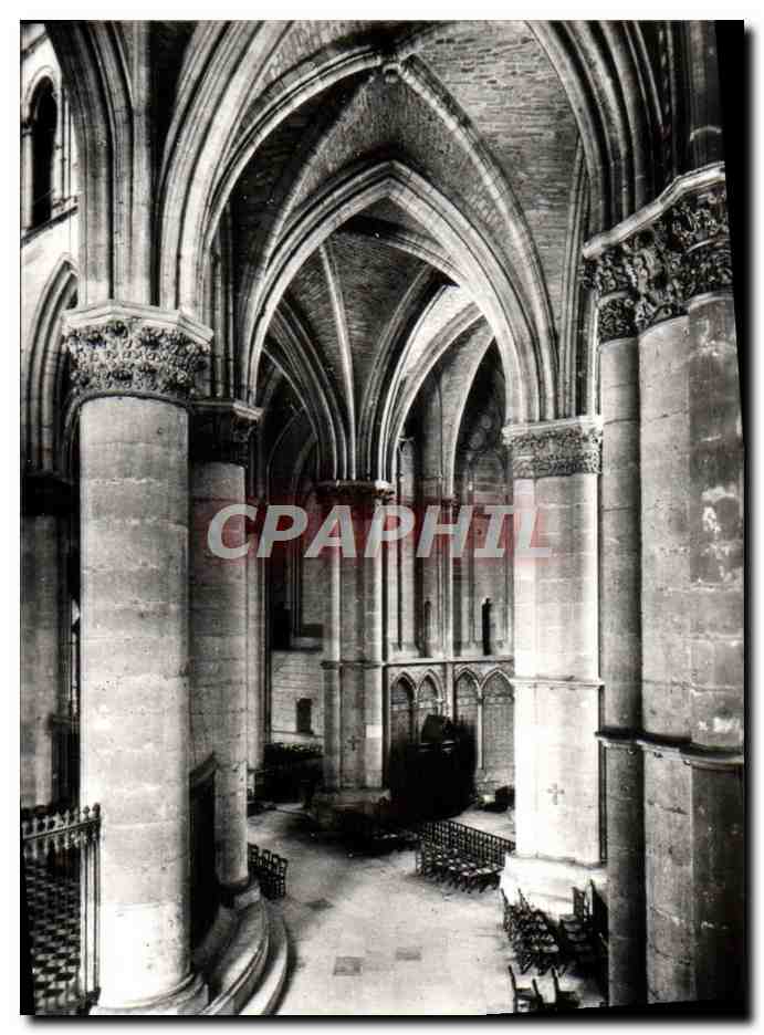 CPM Reims La Cathedrale Notre Dame Le deambulatoire Partie Nord