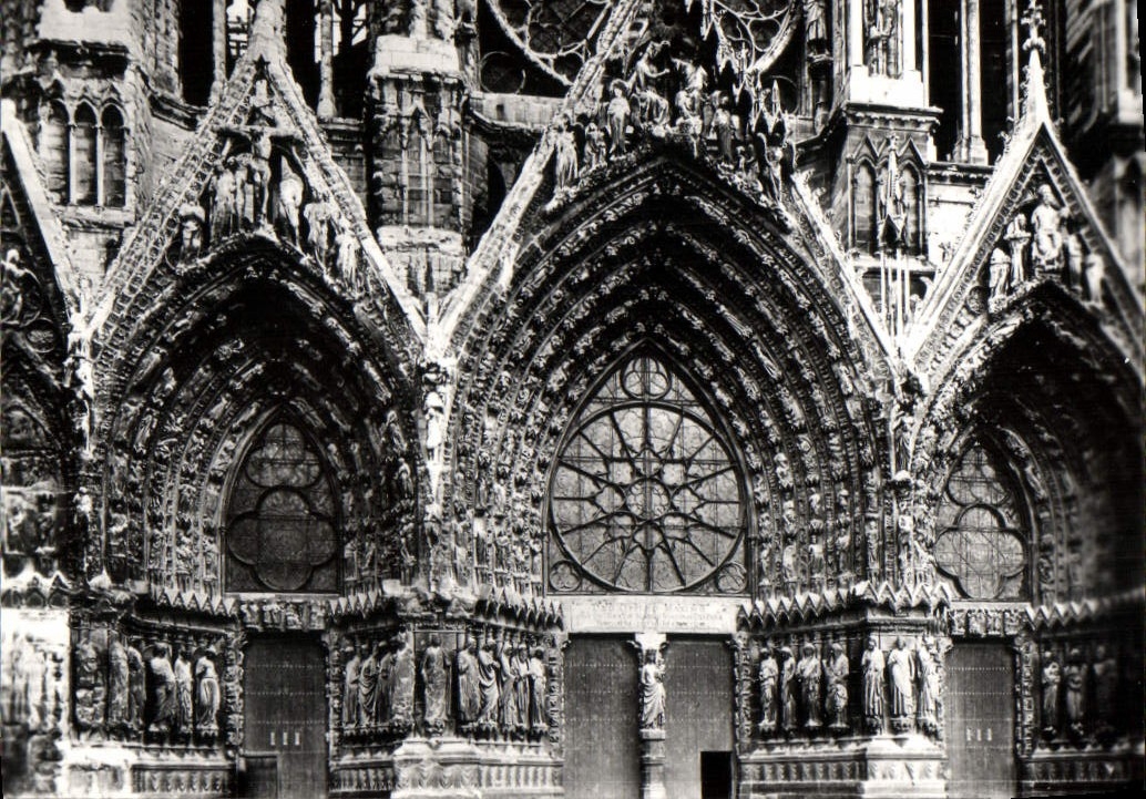 CPM Reims La Cathedrale Notre Dame Portail de la Facade Occidentale