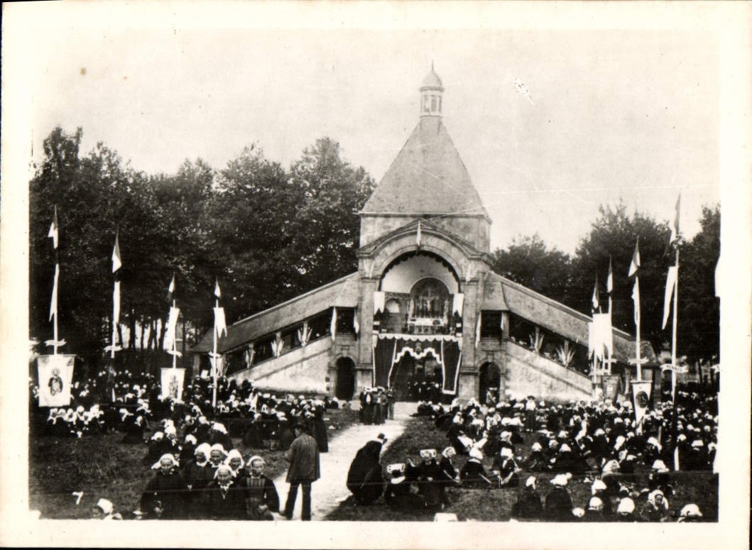 CPM Ste Anne d'Auray