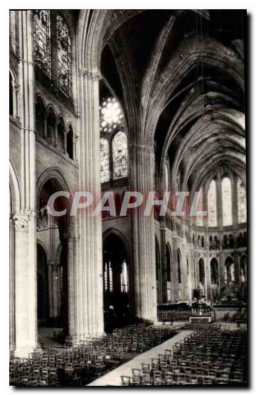 Cathédrale de Chartres — Le Transept et le Chœur.