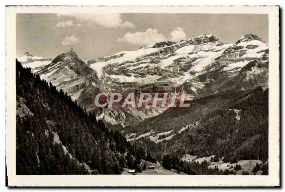 Les Diablerets — vue panoramique des montagnes enneigées — éditeur inconnu