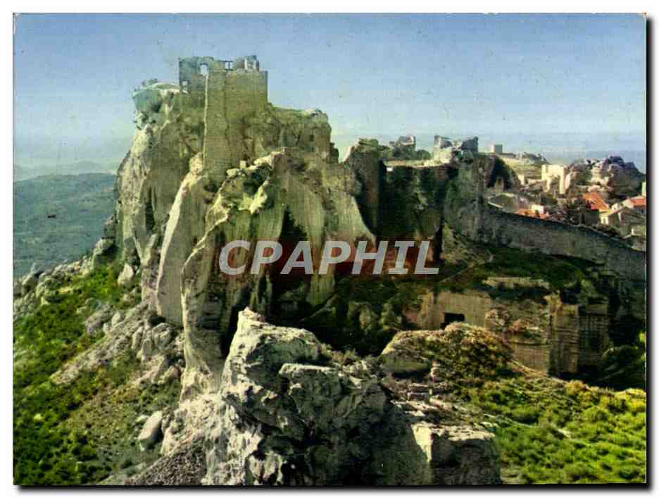 Ruines du château seigneurial — à droite le village — CPAPHIL