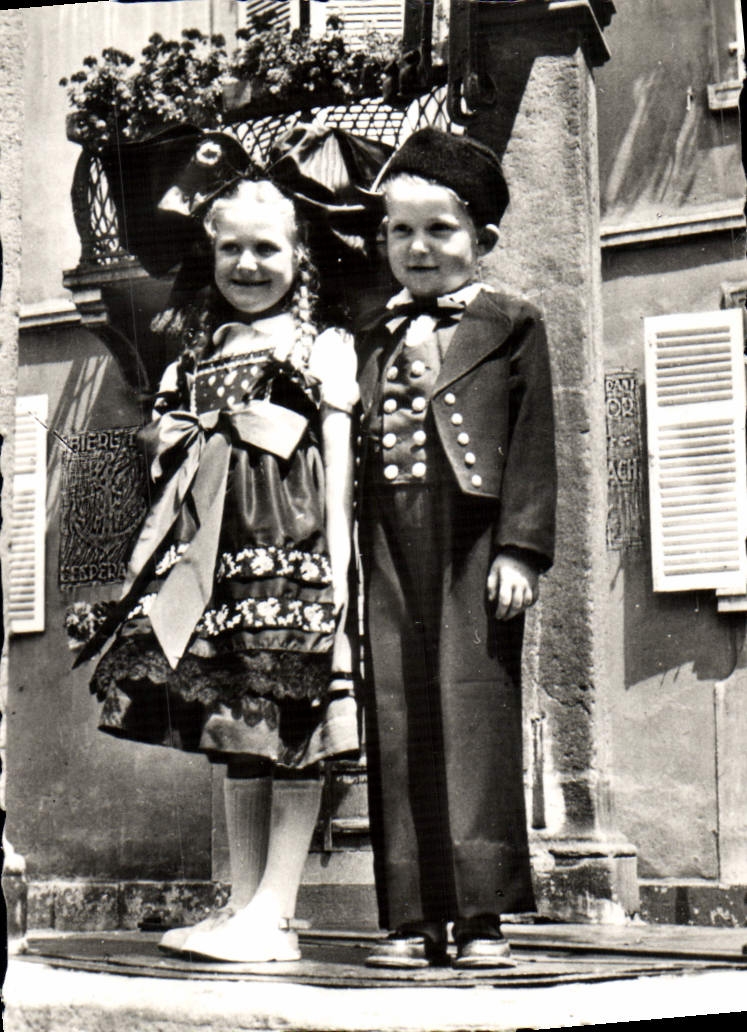 CPM Petits Enfants d'Alsace Folklore