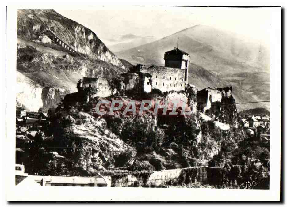 CPM Lourdes Le Chateau Fort