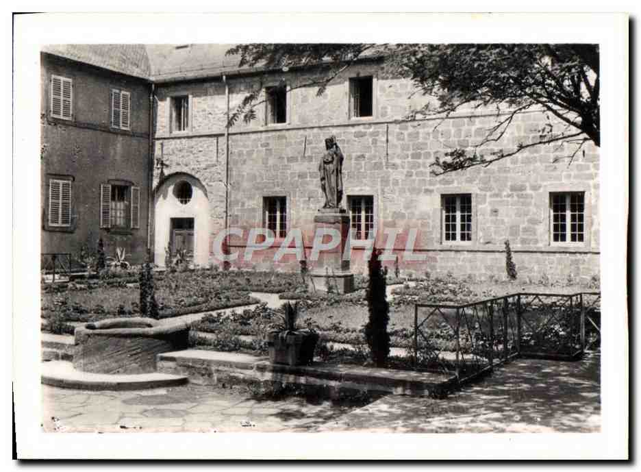 Mont Sainte-Odile — La Cour du Cloître (Petite Cour) — CPAPHIL