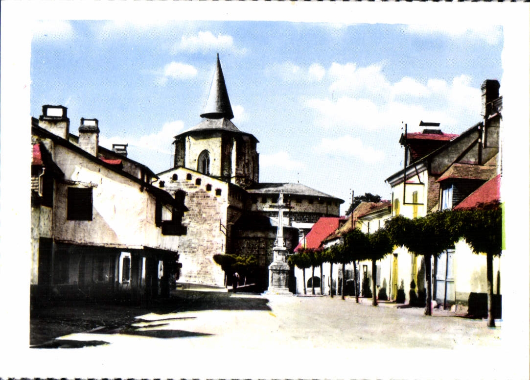 St-Savin. Die Place und die Abteikirche — CPAPHIL