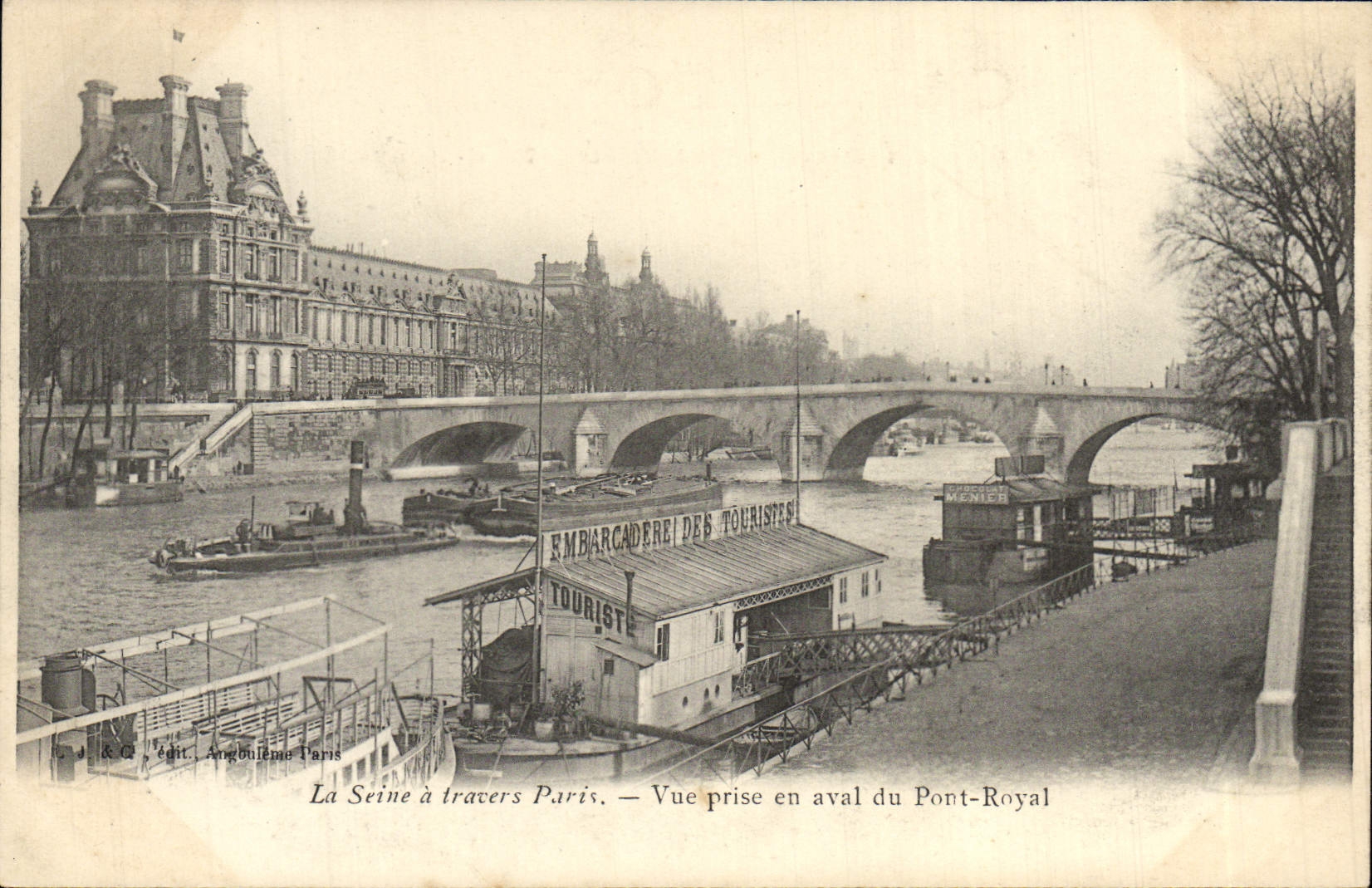 CPA Le Seine A Travers Paris Vue Prise En Aval Du Pont Royal Bateaux Embarcadere des touristes
