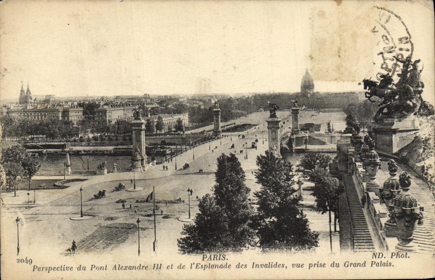 CPA Paris Perspective Du Pont Alexandre III Et De l'Esplanade Des Invalides Vue Prise Du Grand Palais