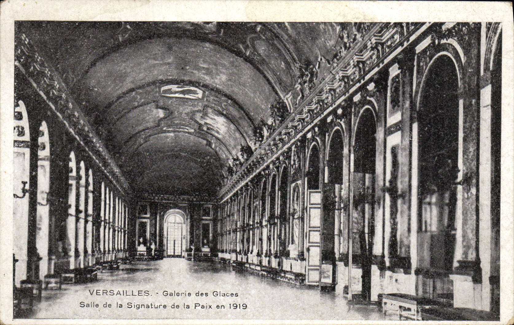 CPA Versailles Galerie Des Glaces Salle De La Signature De La Paix