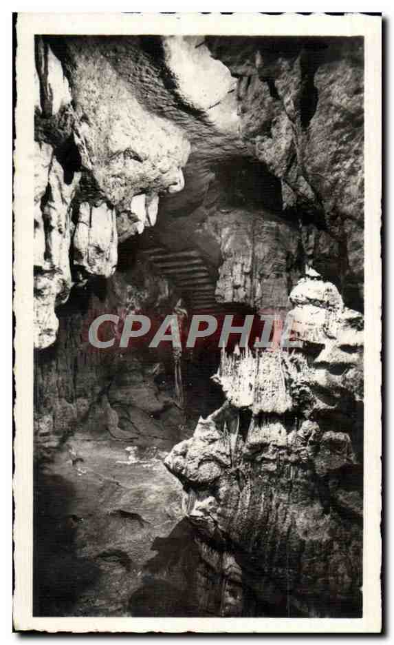 CPM Les Pyrenees Les Grottes De Betharram Le Chaos