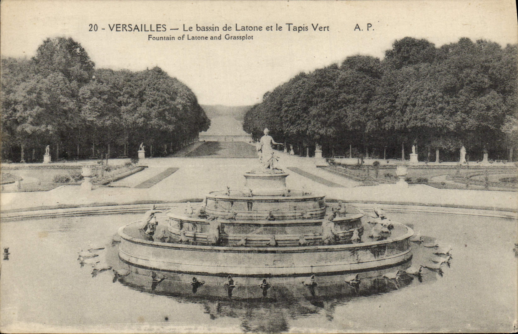 Versailles — Le bassin de Latone et le Tapis Vert — A.P. n°20