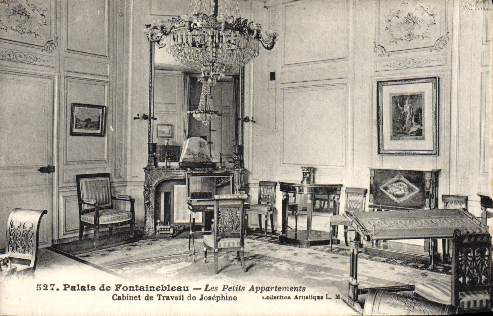 Palais de Fontainebleau — Les Petits Appartements — Cabinet de Travail de Joséphine — Collection Artistique L. M.