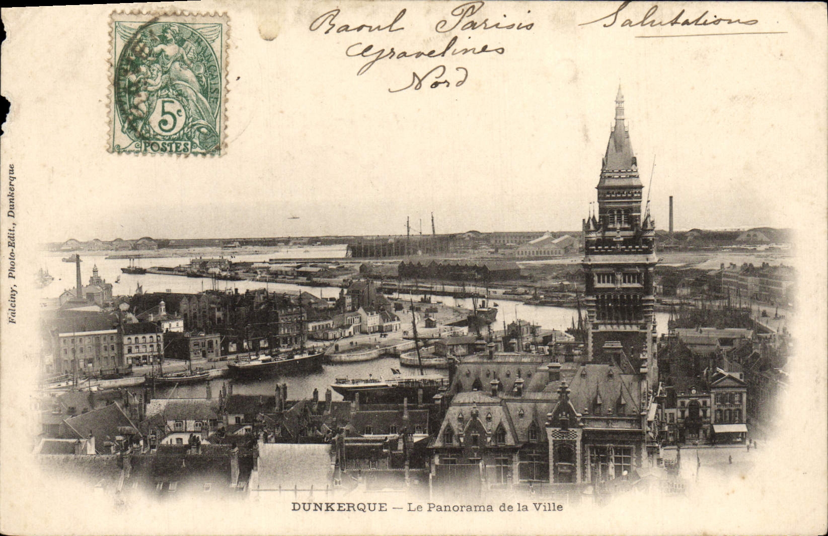 CPA Dunkerque Le Panorama de la Ville Bateaux