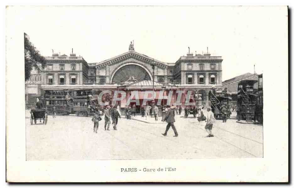 CPA Paris Gare de l'Est Autobus