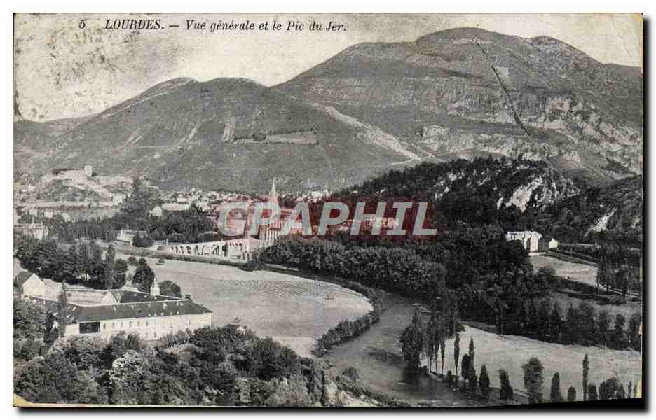 CPA Lourdes Vue Generale et le Pic du Jer