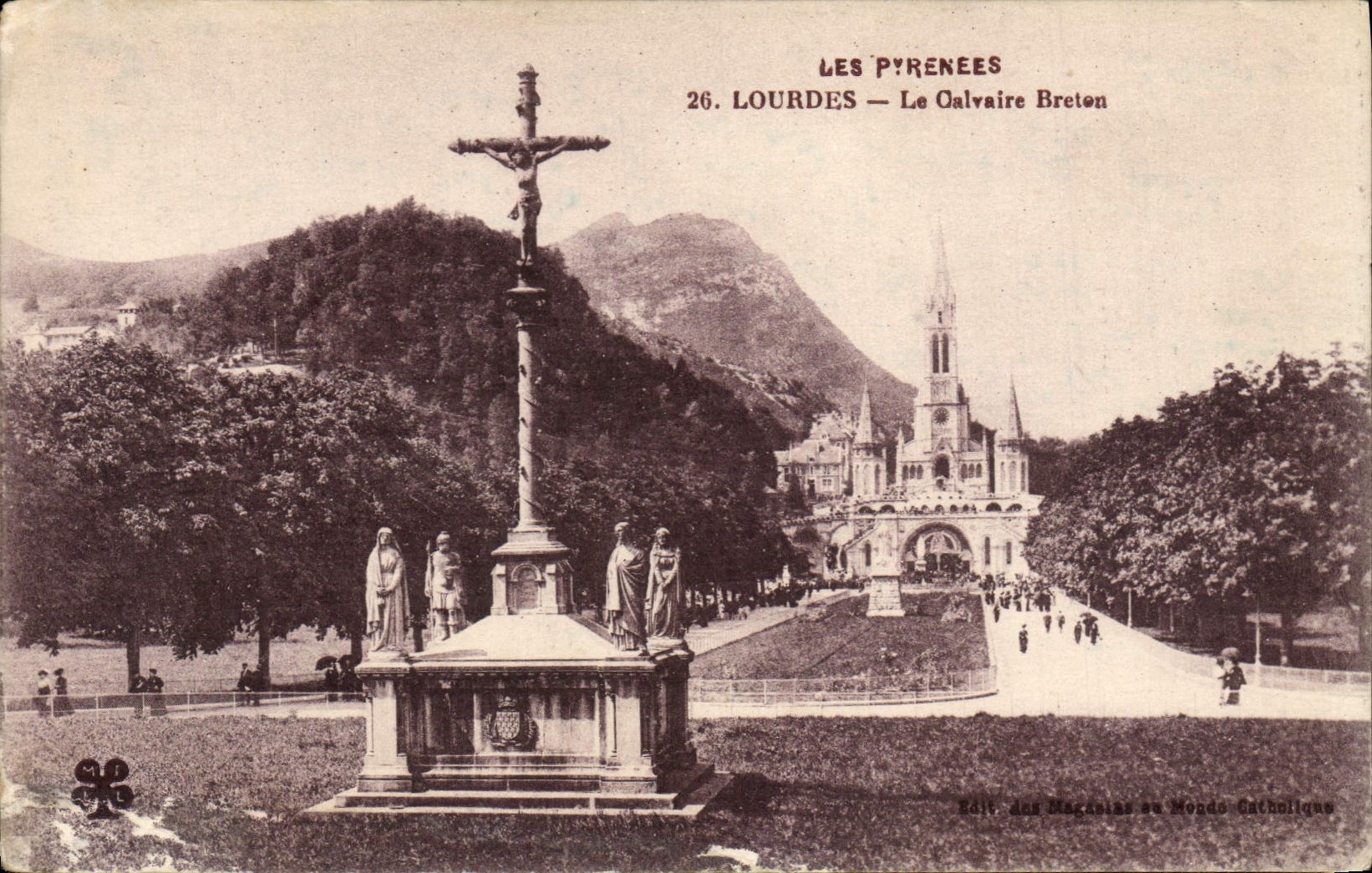 CPA Lourdes Le Galvaire Breton