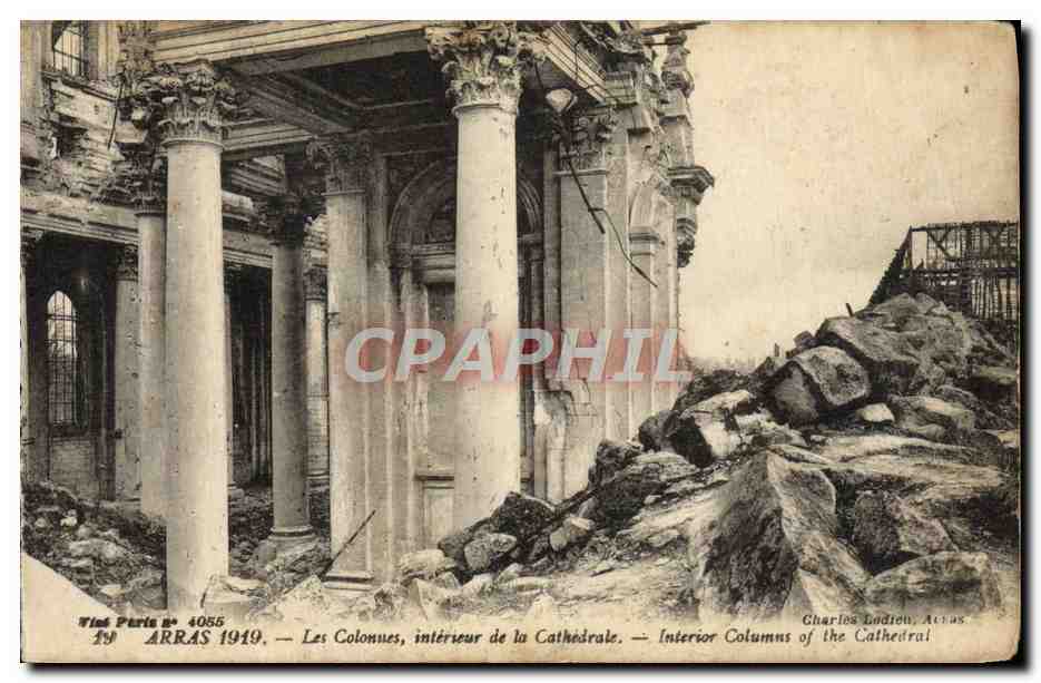 Arras 1919 — Les Colonnes, intérieur de la Cathédrale — Charles Lodion, Arras