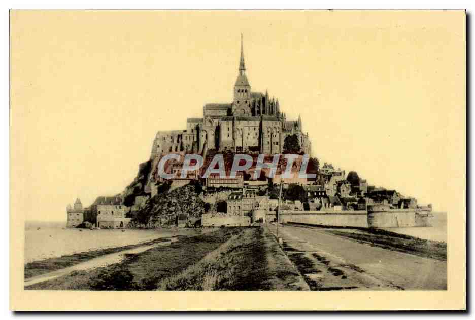 Mont Saint-Michel — Vue générale face sud — Édition des Monuments Historiques, Paris, série VIII