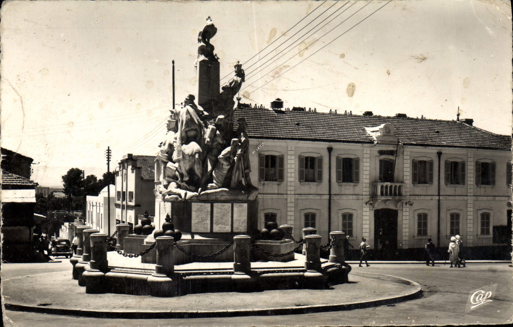 Moderne Ansichtskarte Marnia Das Rathaus Und Den Kriegsdenkmal