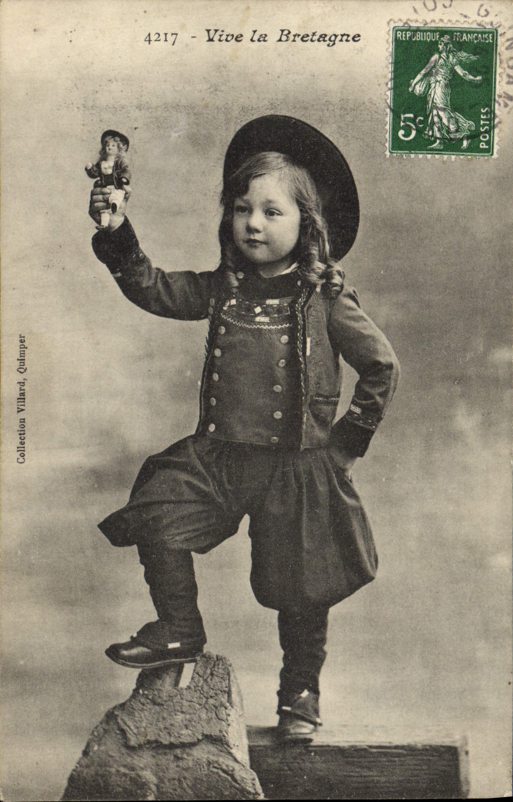 CPA Vive La Bretagne Enfant Folklore 
