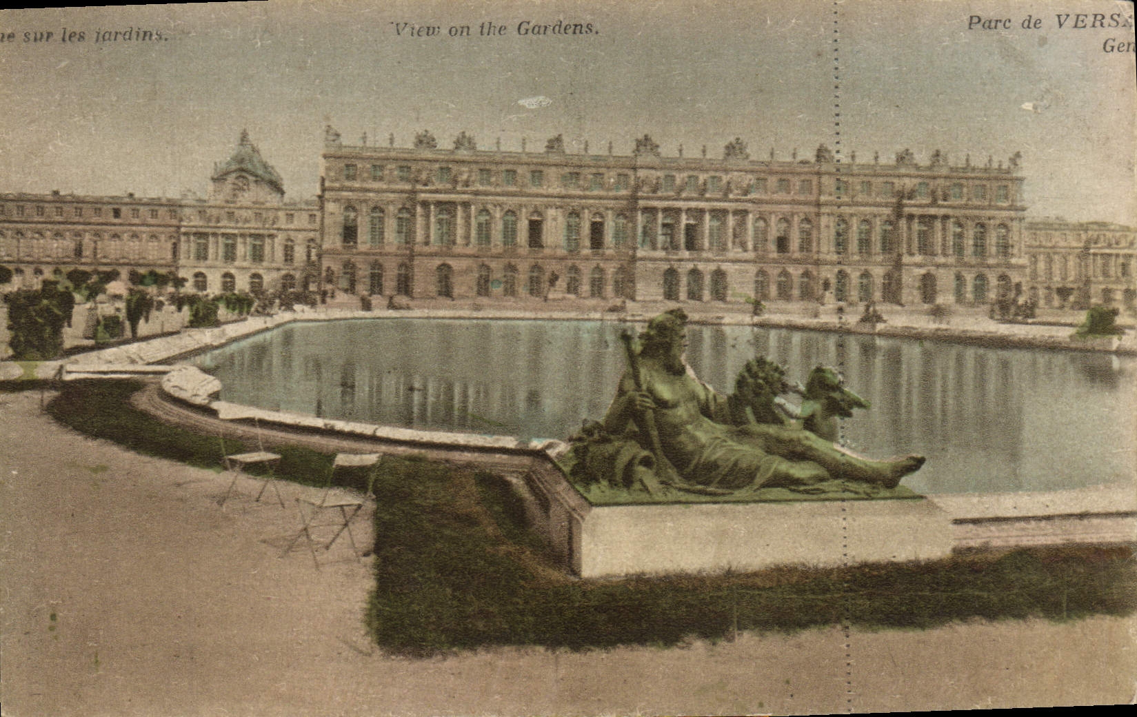 CPA View on The Gordens Parc De Versailles