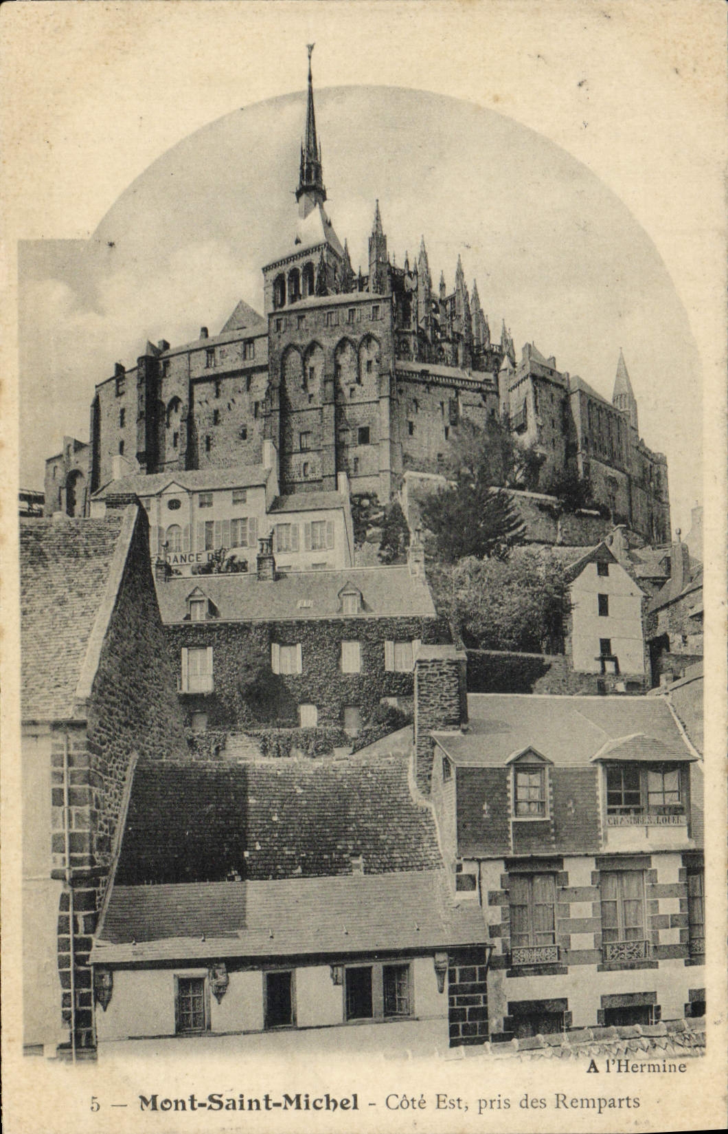 CPA Mont Saint Michel Cote Est Pris Des Remparts