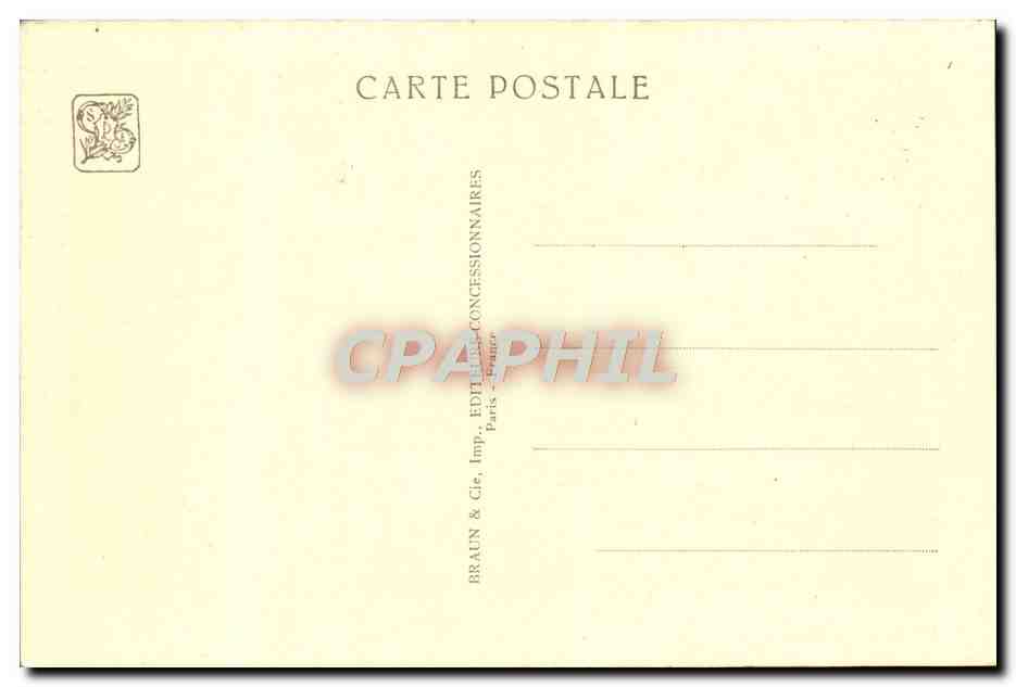 Exposition Coloniale Internationale — Paris 1934 — Le Congo Belge — Vue prise du portique des Industries de Luxe vers le Pavillon d'Honneur — Verso