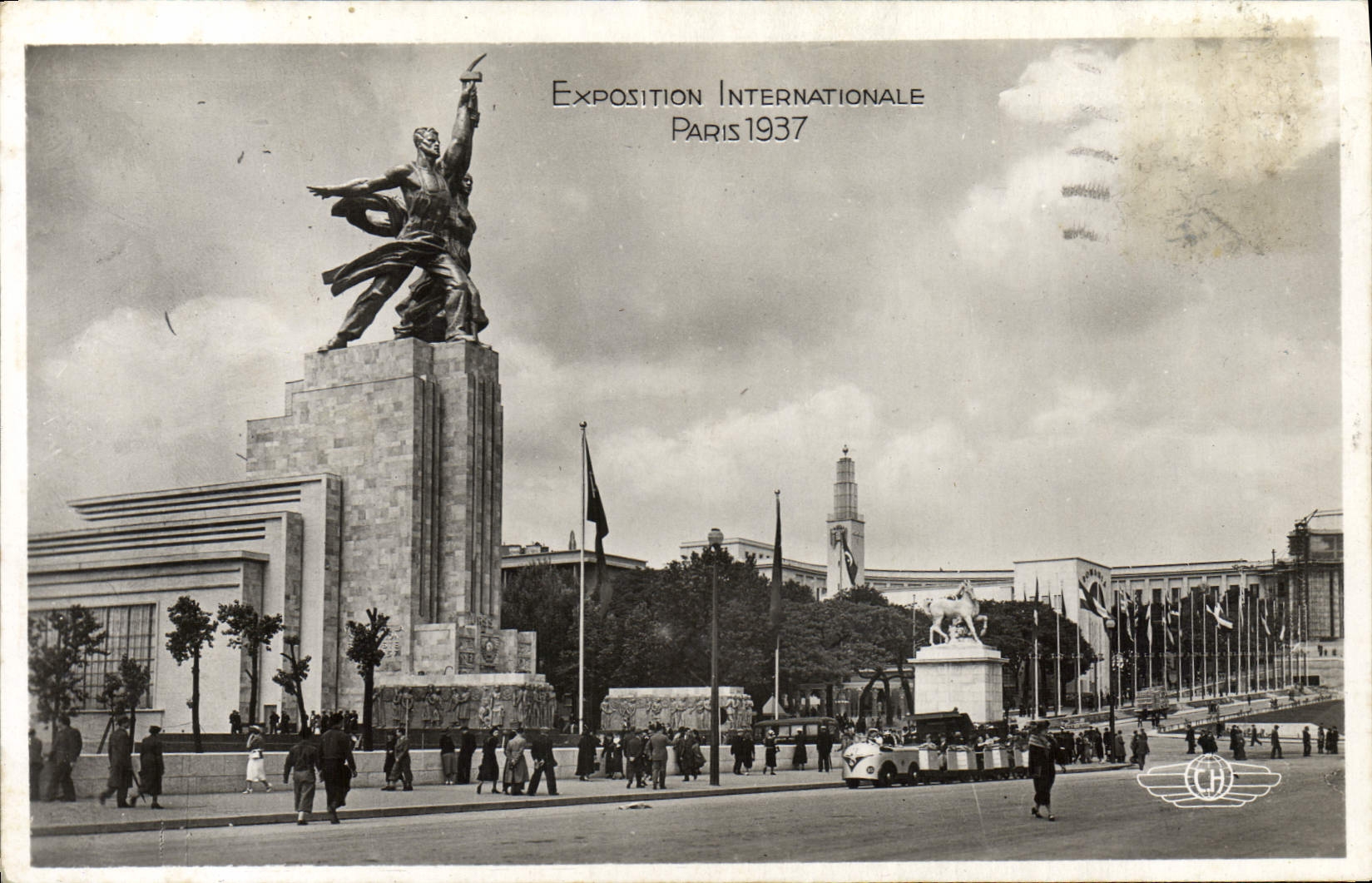 CPA Exposition Internationale Paris 1937 Pavillon de l'URSS Russie Russia