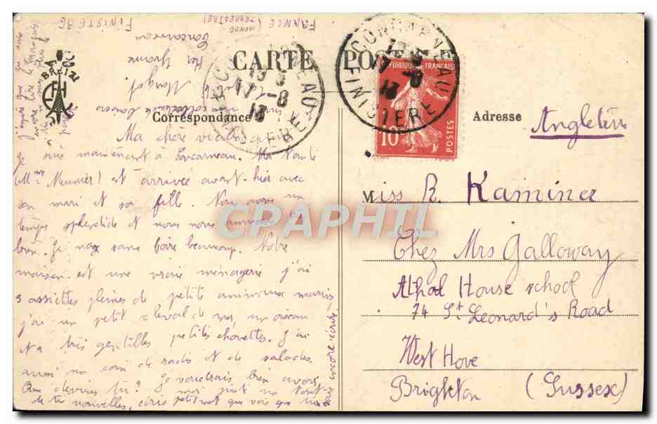 CPA Coutumes Moeurs Et Costumes Bretons Type de Cornouailles Folklore — Verso