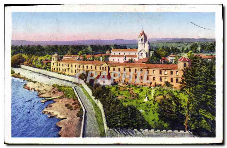 CPA Abbaye Notre Dame de Lerins Saint Honorat Vue Generale du monastere 