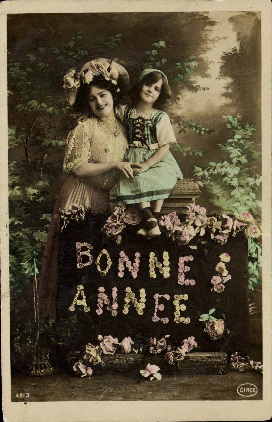 CPA Fantaisie Femme Enfant