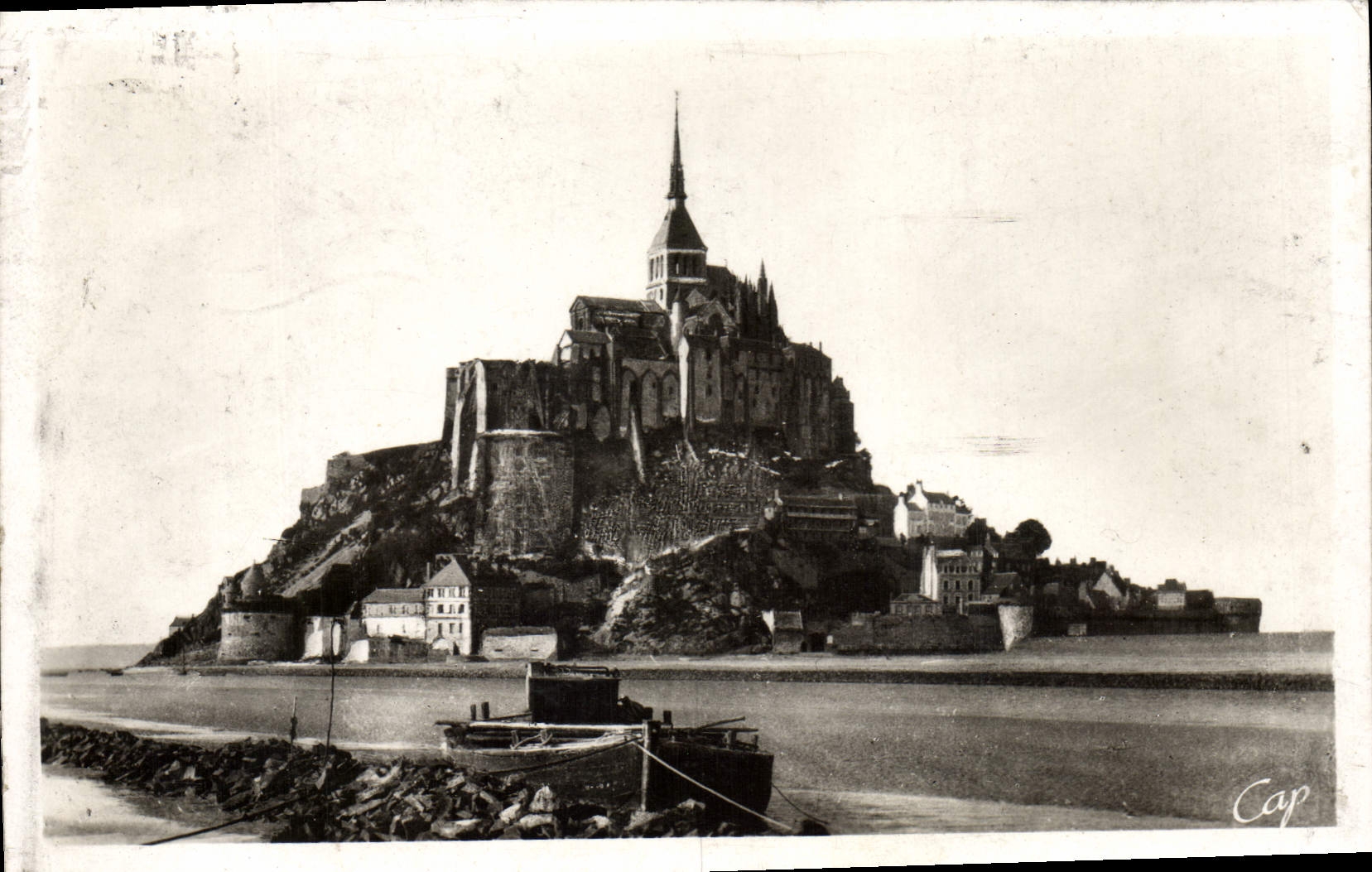 Le Mont Saint-Michel — Vue générale prise du Cordon-Couesnan — éditeur Cap, n°14