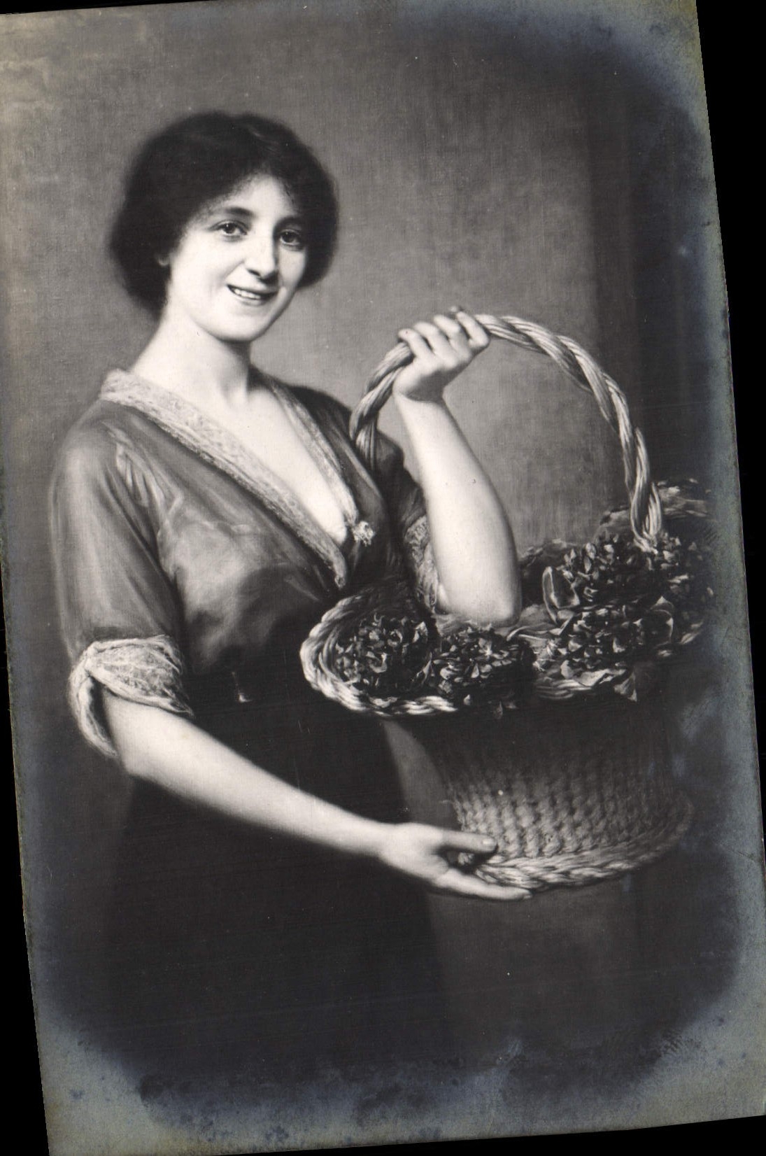 CPA Francois Parera la fleuriste Salon de 1914