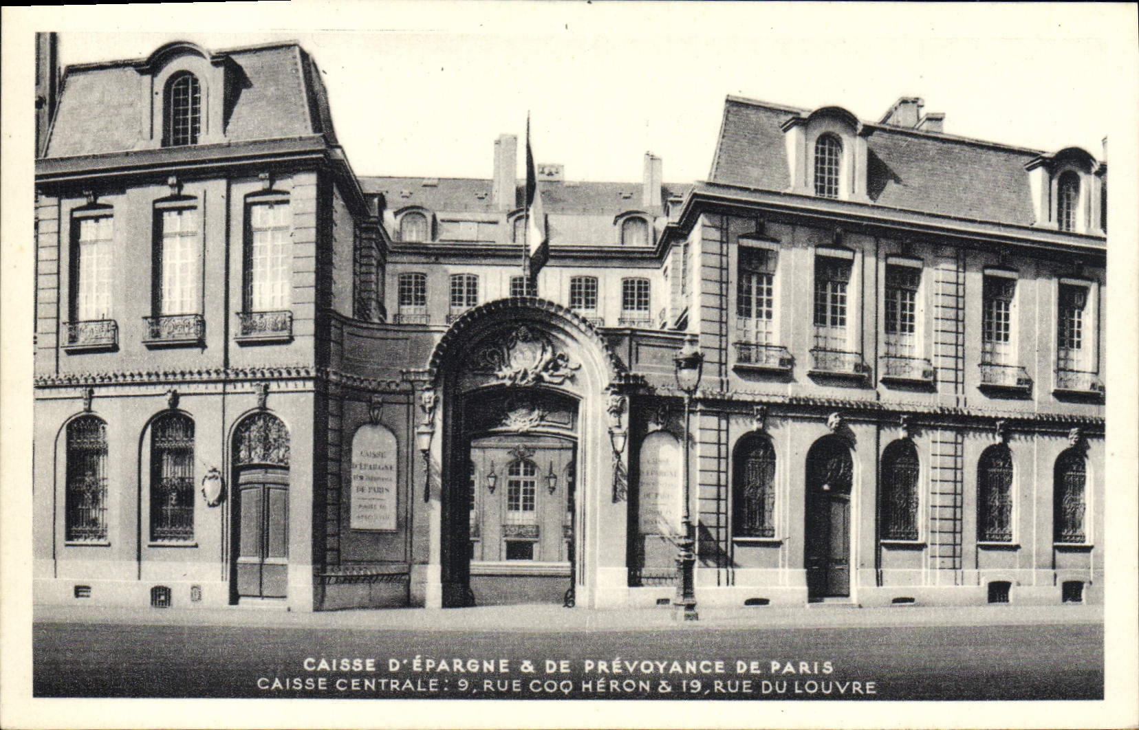 CPA Caisse D'epargne De Prevoyance De Paris Caisse centrale Rue Coq Heron Rue du Louvre