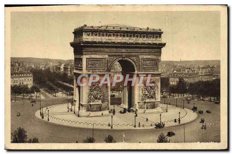 CPA Paris En Flanant L'Arc de Triomphe et la Place de l'Etoile
