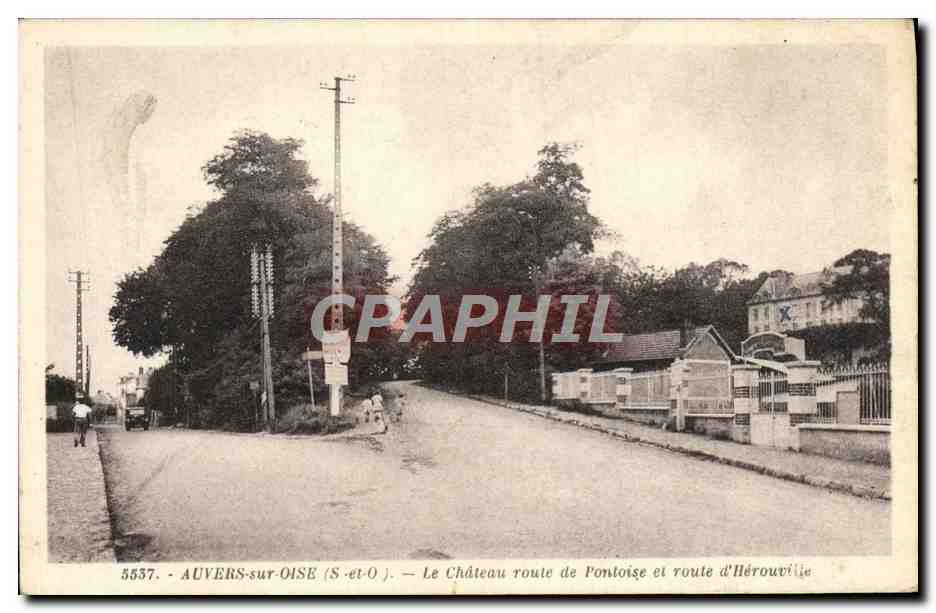 CPA Auvers sur Oise Le chateau Route de Pontoise et route d'Herouville
