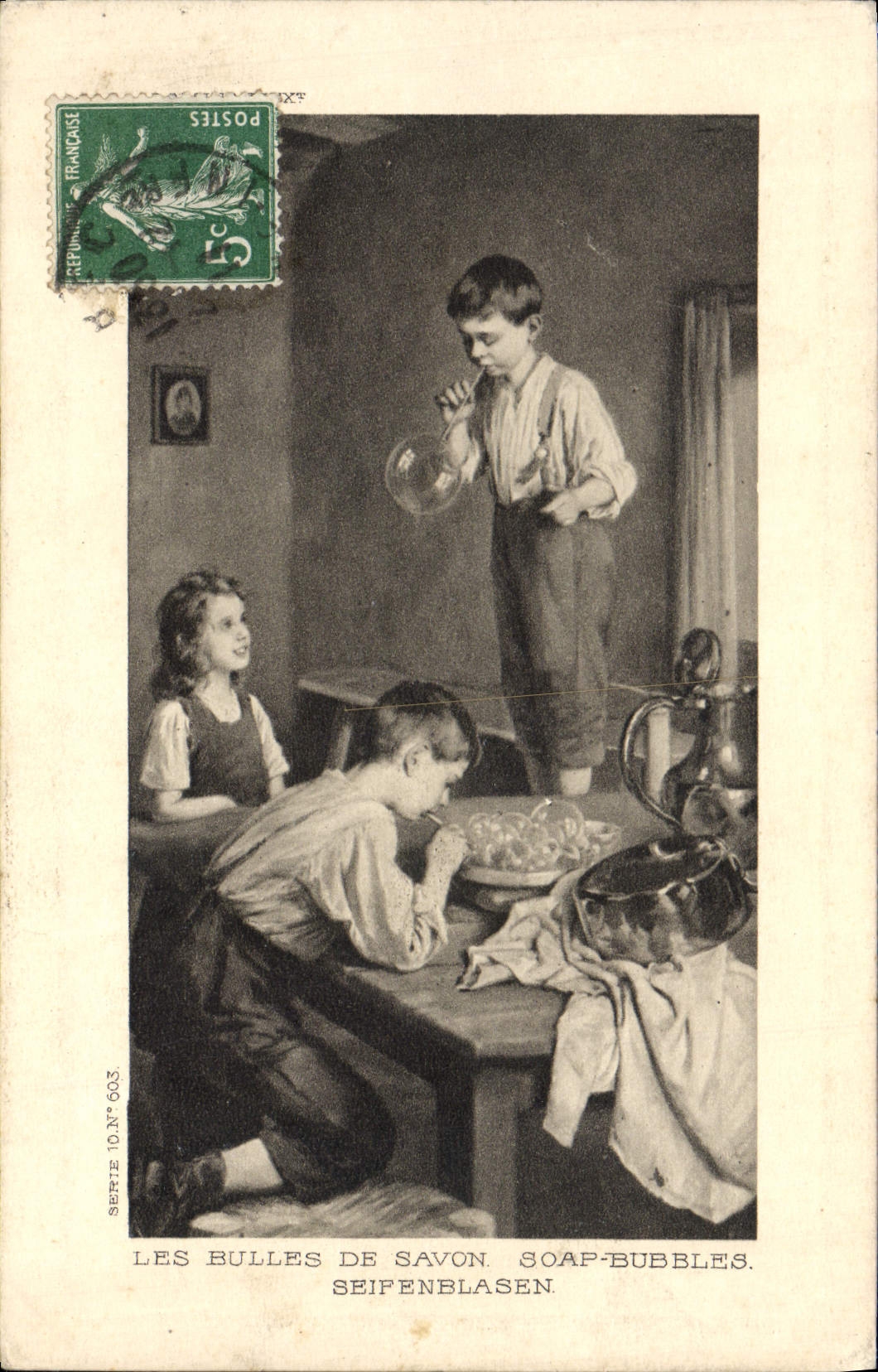 CPA Les bulles de savon Enfants