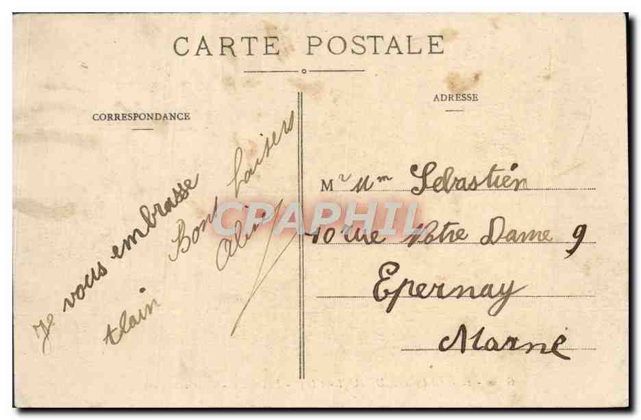CPA Azay Le Rideau Le Chateau Cour Interieure — Rückseite