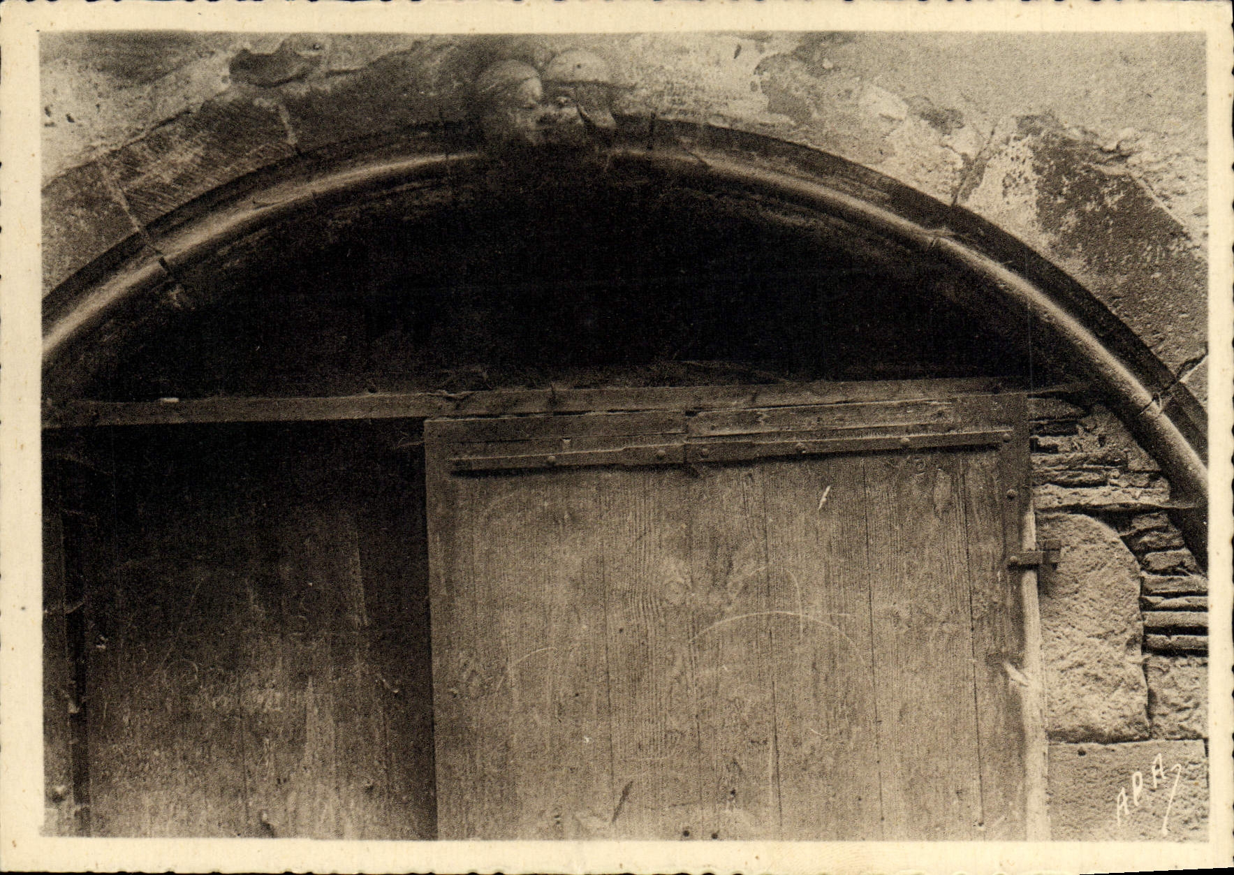 CPM St Antonin Noble Val Maison de l'Amour