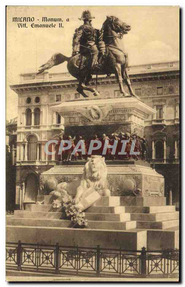CPA Milano Monum a Vitt Emanuele II Lion 